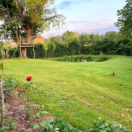 Domaine Du Ruisseau فيلة *