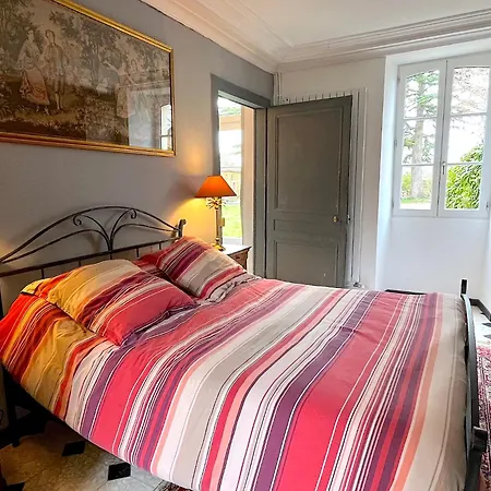 فيلة Domaine Du Ruisseau *