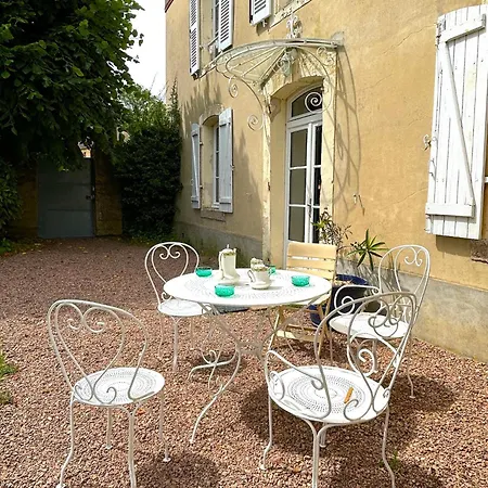 فيلة Domaine Du Ruisseau Sainte-Scolasse-sur-Sarthe